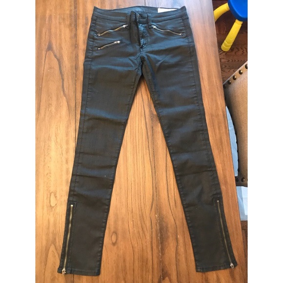 rag & bone Denim - Rag and Bone Coated jeans with zipper details